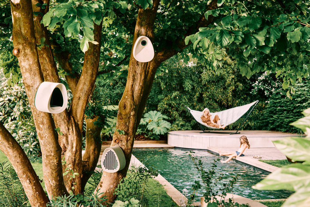 Essential Bee Hotel 18
