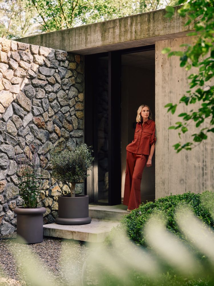 Lana 56