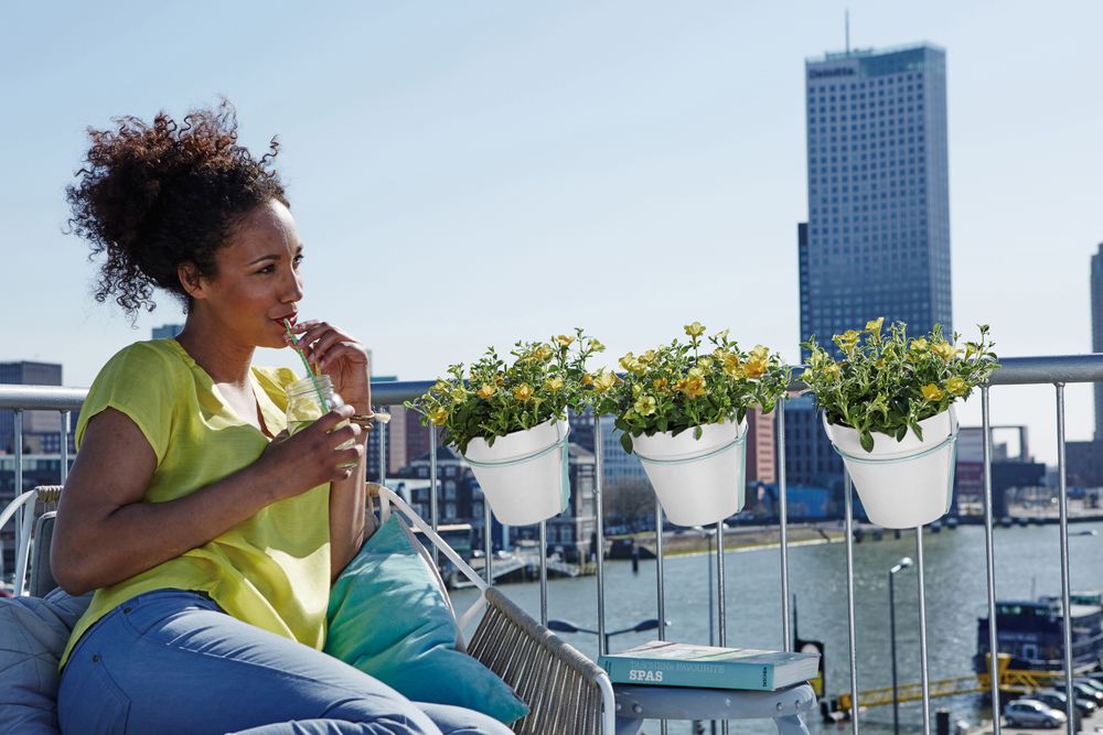 Loft Urban Balcony Potholder